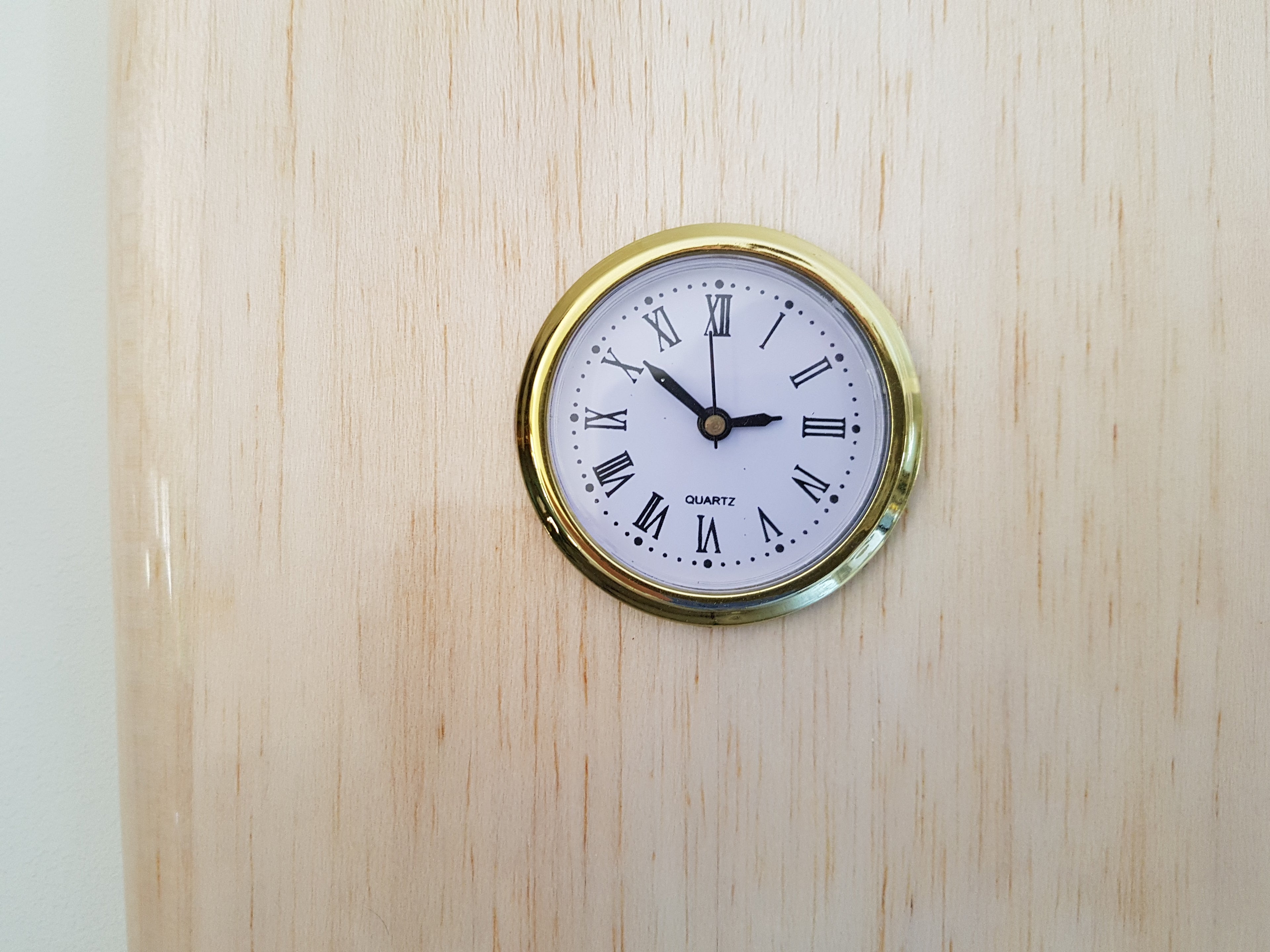Tide and Time balsa surfboard clock