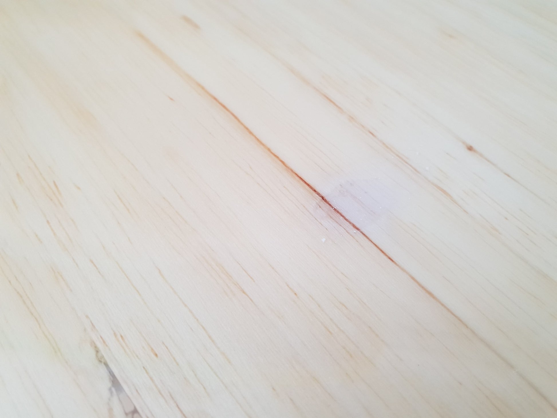Balsa putty or filler light easy sanding 40 grams