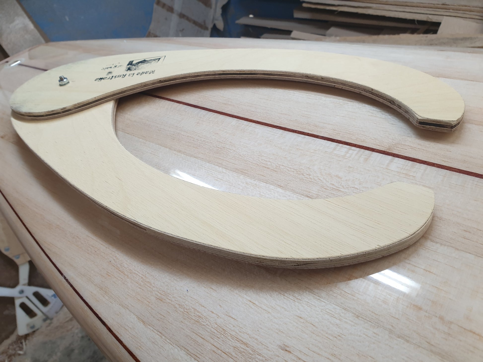 Surfboard Calipers - Measuring Thickness of any Surfboard