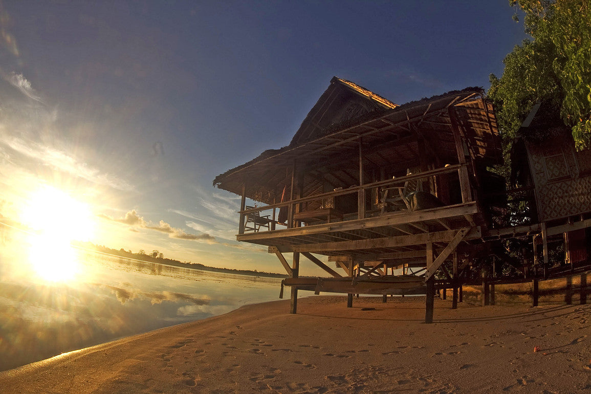 Travel to Papua New Guinea and build a balsa board