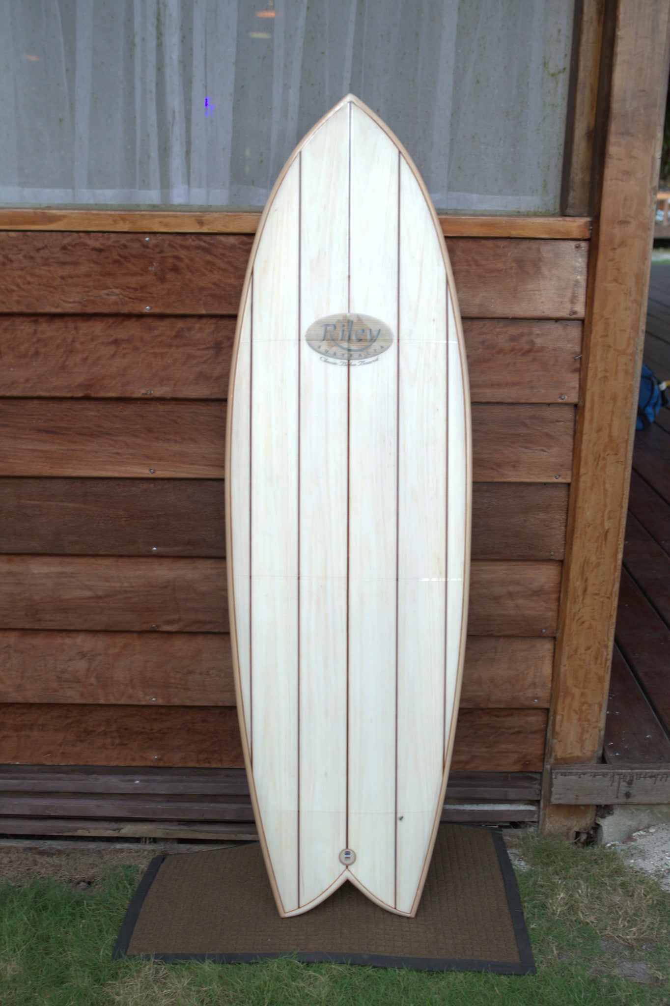 Travel to Papua New Guinea and build a balsa board