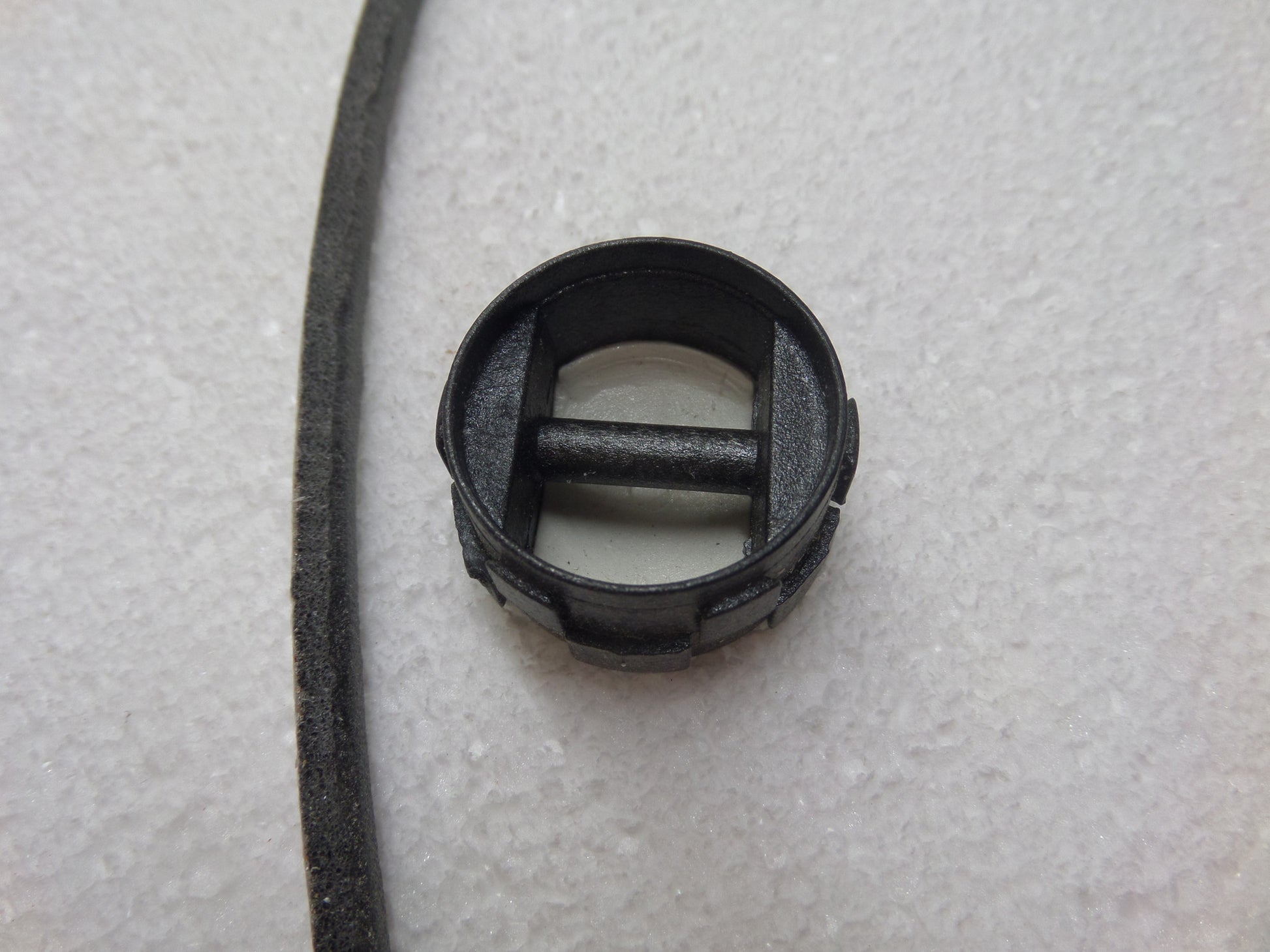 Vented Legrope or leash plug - white or black or wood coloured