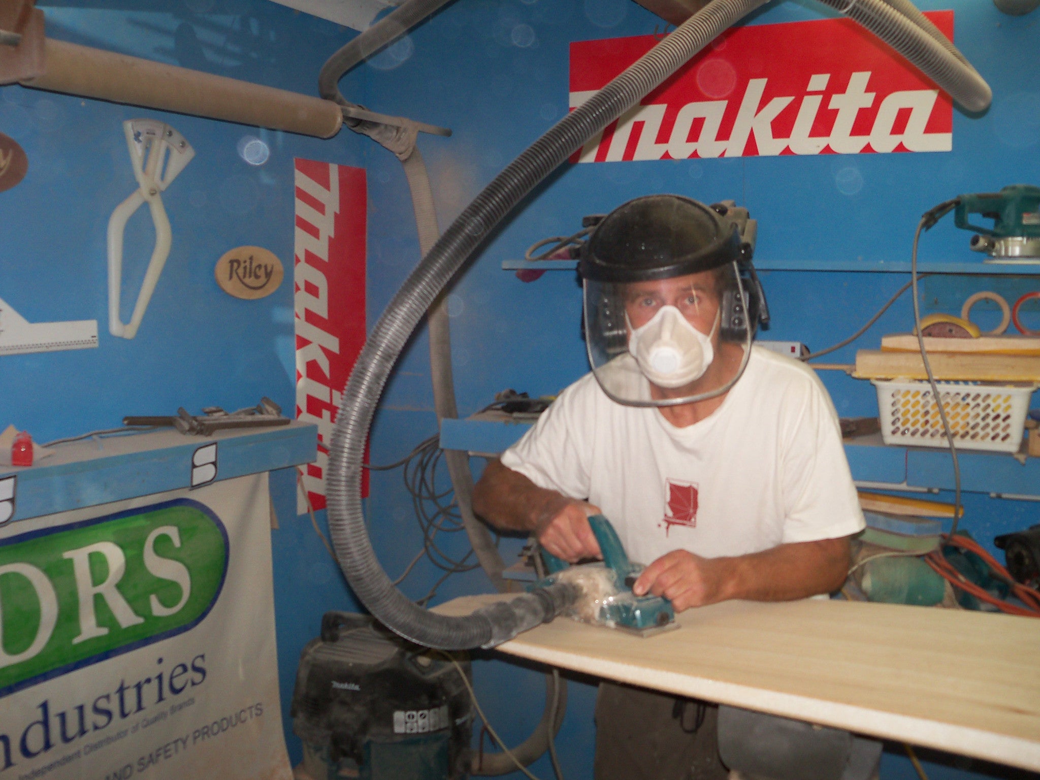 DVD - How to Make a Foam Core Balsawood Surfboard